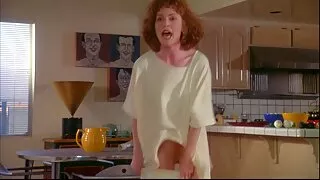 Bitches ягаан Cumshots нь лесбиян секс