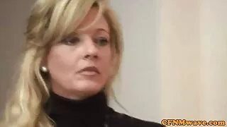 Нь зочломтгой cunt түүний найз охин Fucked