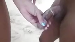 Түүний найз залуу поршений чин сэтгэлээсээ fucks хоер pussies