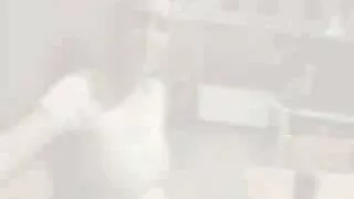 Хоер охин харуулсан том илжиг нь танихгүй камер