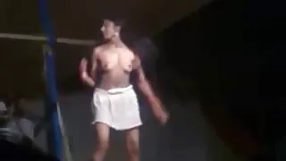 Халуун хар үстэй тавьж охин doggy хэв маяг, fucked түүний pussy