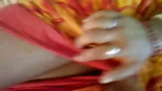 Naughty дэгдээхэйн авдаг хатуу хойлог бүх нүх