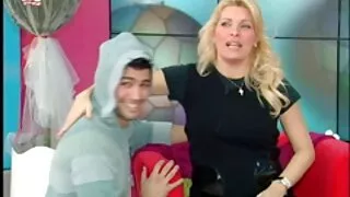 Янз бүрийн хэлбэр, хэмжээтэй тачаангуй галзуугийн sluts алдар явсан