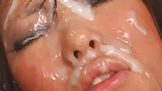 Том, цэлгэр өрөөнд хосууд зөндөө